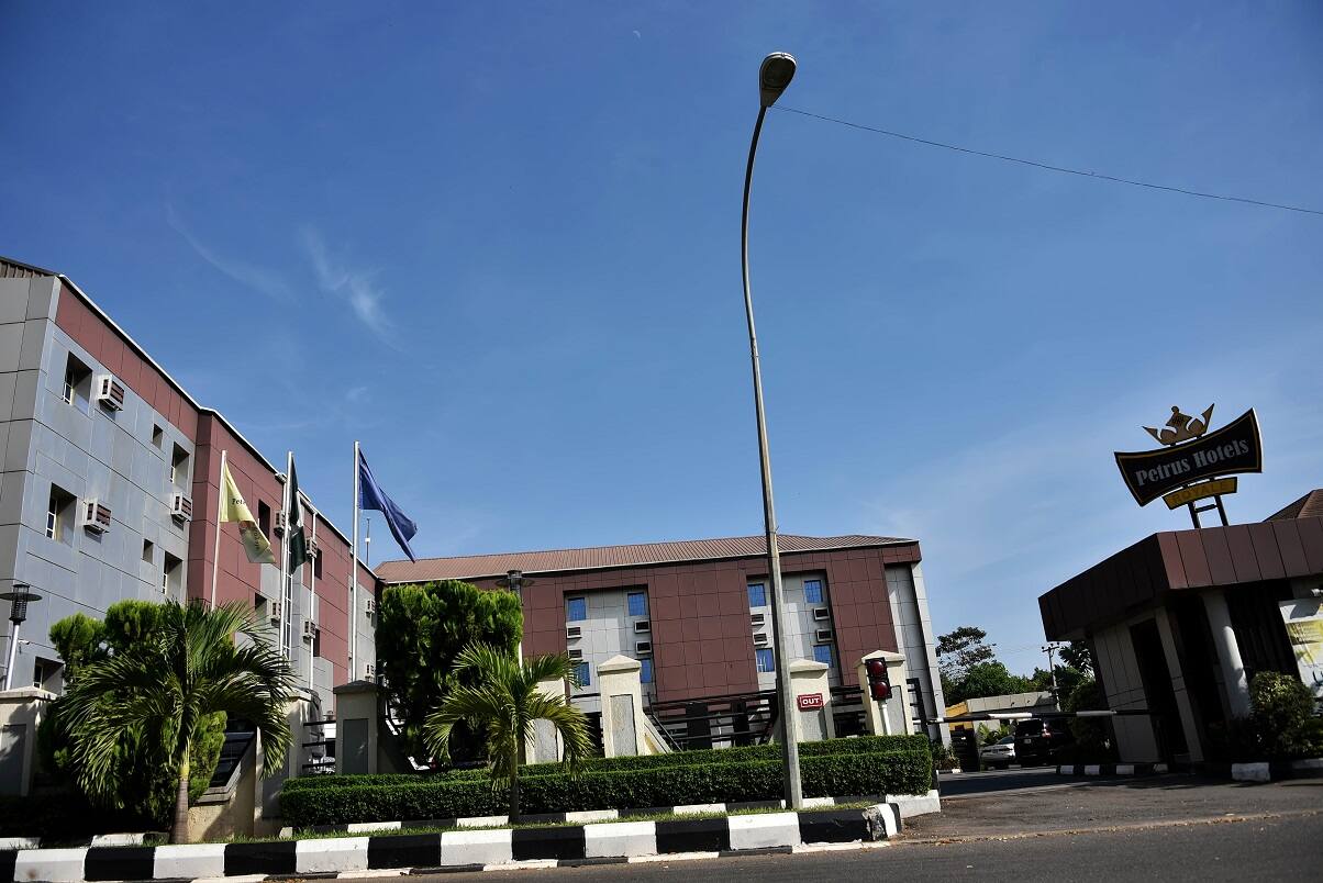 PETRUS ROYALE HOTEL