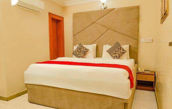 PETRUS ROYALE HOTEL