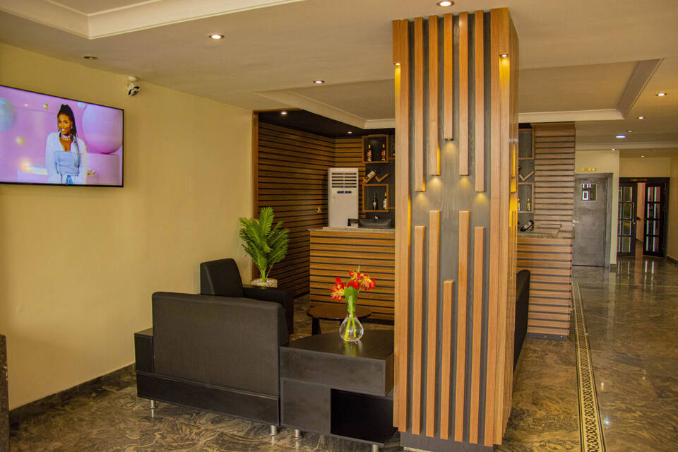 SPARKLN HOTEL