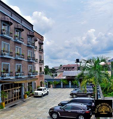 OAK HAVEN HOTEL
