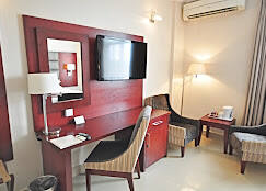 STRATTON HOTEL