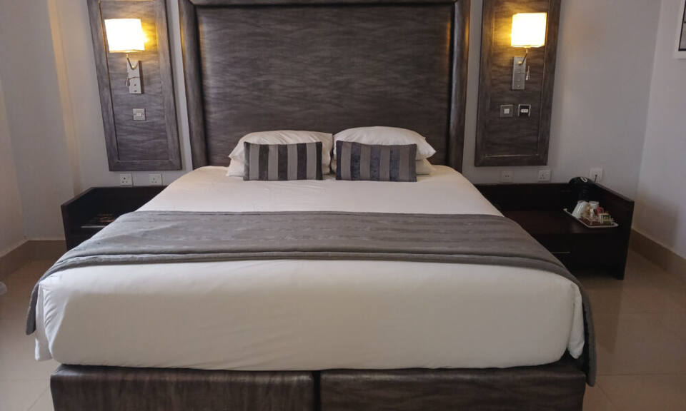 STRATTON HOTEL