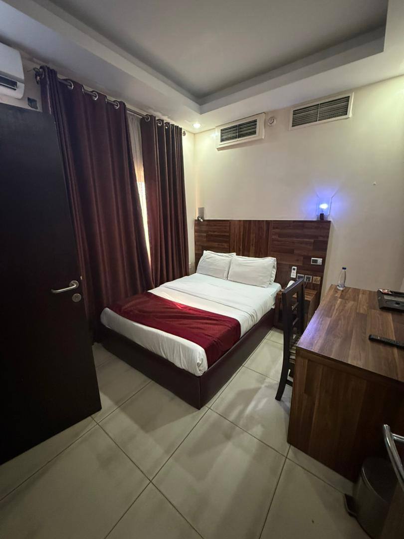 XTEEM LUXURY HOTEL & SUITES