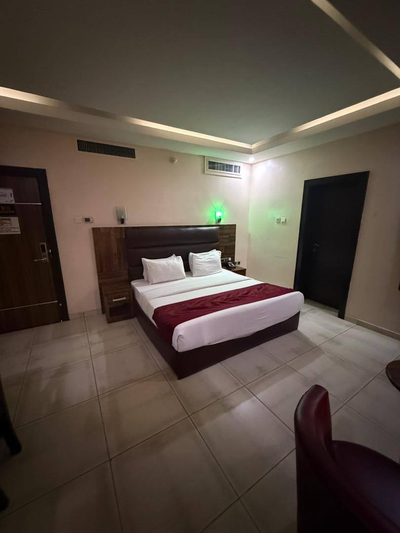 XTEEM LUXURY HOTEL & SUITES