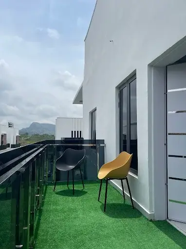 LISA SUITE