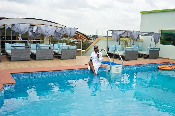 THE COLOSSUS HOTEL
