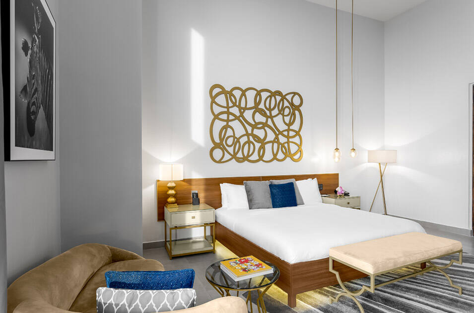 THE ART HOTEL